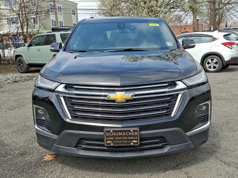 Certified 2023 Chevrolet Traverse LT image 3