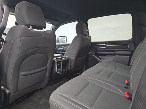 Used 2022 RAM 1500 Big Horn AWD/4WD image 46