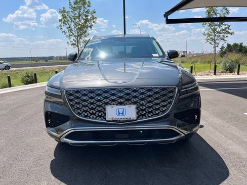 Used 2025 Genesis GV80 2.5T Standard AWD/4WD image 2