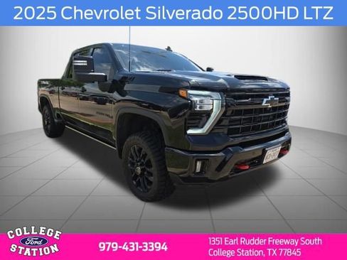 Used 2025 Chevrolet Silverado 2500 LTZ w/ Trail Boss Package AWD/4WD image 1