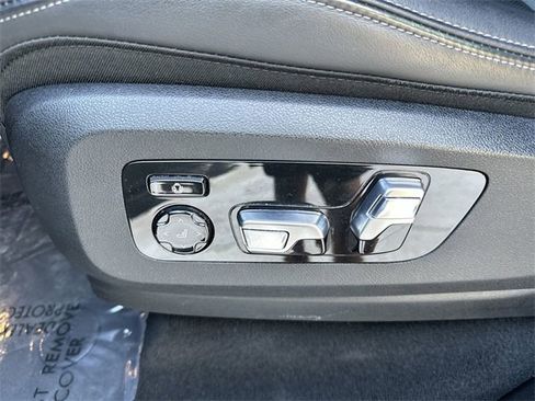 Used 2024 BMW X5 sDrive40i image 14