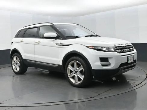 Used 2013 Land Rover Range Rover Evoque Pure AWD/4WD image 2