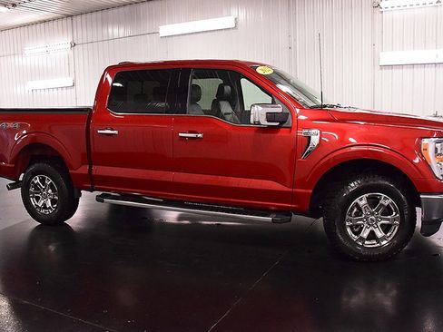 Used 2022 Ford F150 Lariat image 10