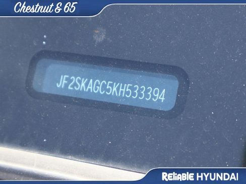 Used 2019 Subaru Forester Premium AWD/4WD image 25
