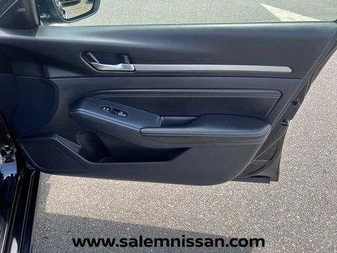 Used 2019 Nissan Altima 2.5 SV FWD image 25