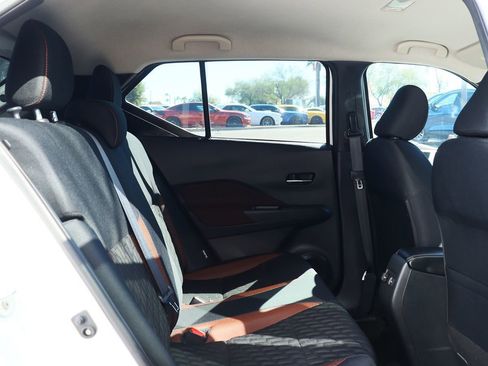 Used 2023 Nissan Kicks SR image 27