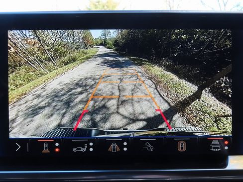 New 2026 Chevrolet Silverado 1500 High Country image 9