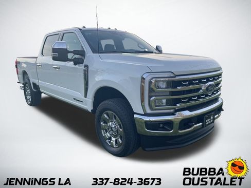 New 2026 Ford F250 Lariat w/ Chrome Package image 3