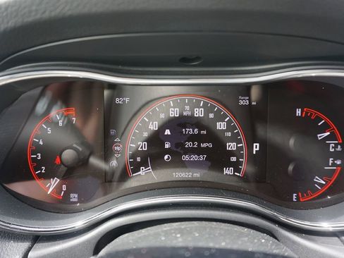 Used 2016 Dodge Durango Limited w/ Nav & Power Liftgate Group RWD image 6