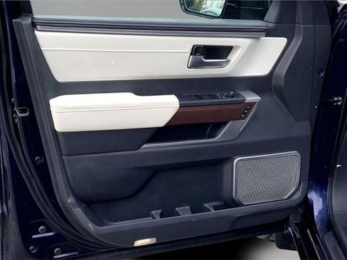 Used 2024 Toyota Sequoia Capstone image 17