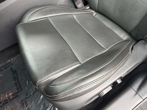 Used 2019 Nissan Maxima 3.5 SL w/ Floor Mat Group FWD image 24