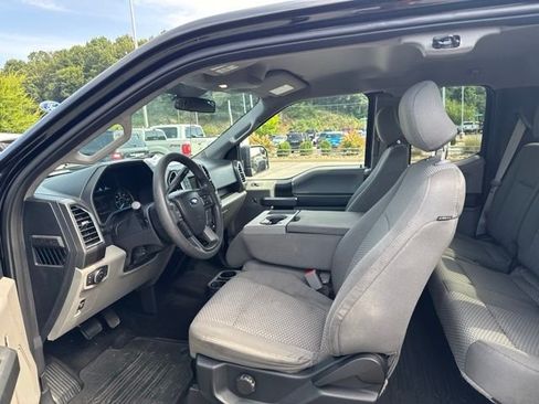 Used 2016 Ford F150 XLT w/ Trailer Tow Package AWD/4WD image 10