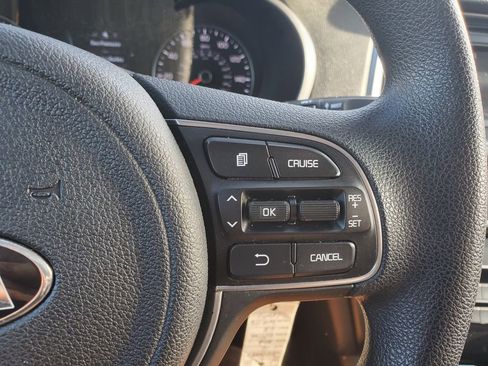 Used 2016 Kia Optima LX image 19