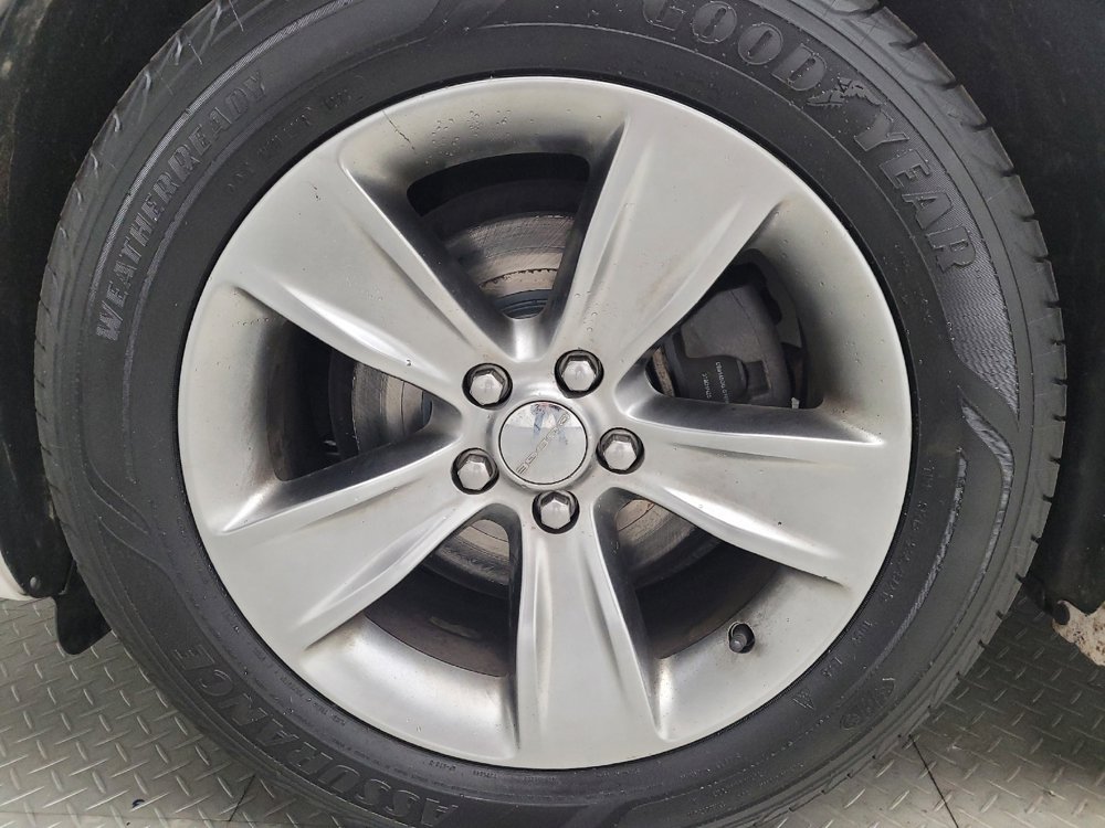 Used 2016 Dodge Charger SXT RWD image 31