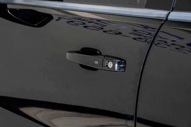 Used 2022 Dodge Durango R/T w/ Blacktop Package AWD/4WD image 54