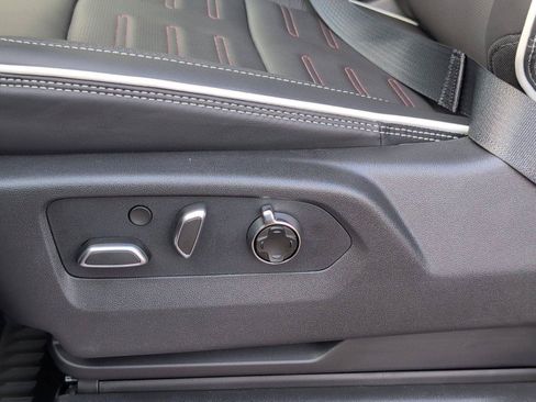 New 2026 GMC Sierra 2500 AT4X AWD/4WD image 19