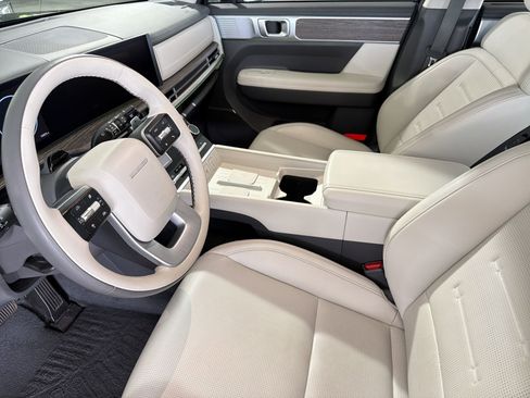 Used 2024 Hyundai Santa Fe Calligraphy FWD image 12