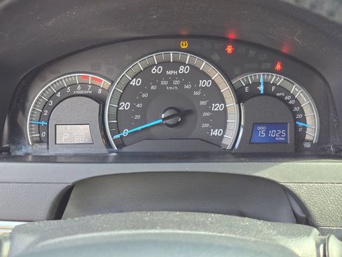 Used 2013 Toyota Camry SE FWD image 20