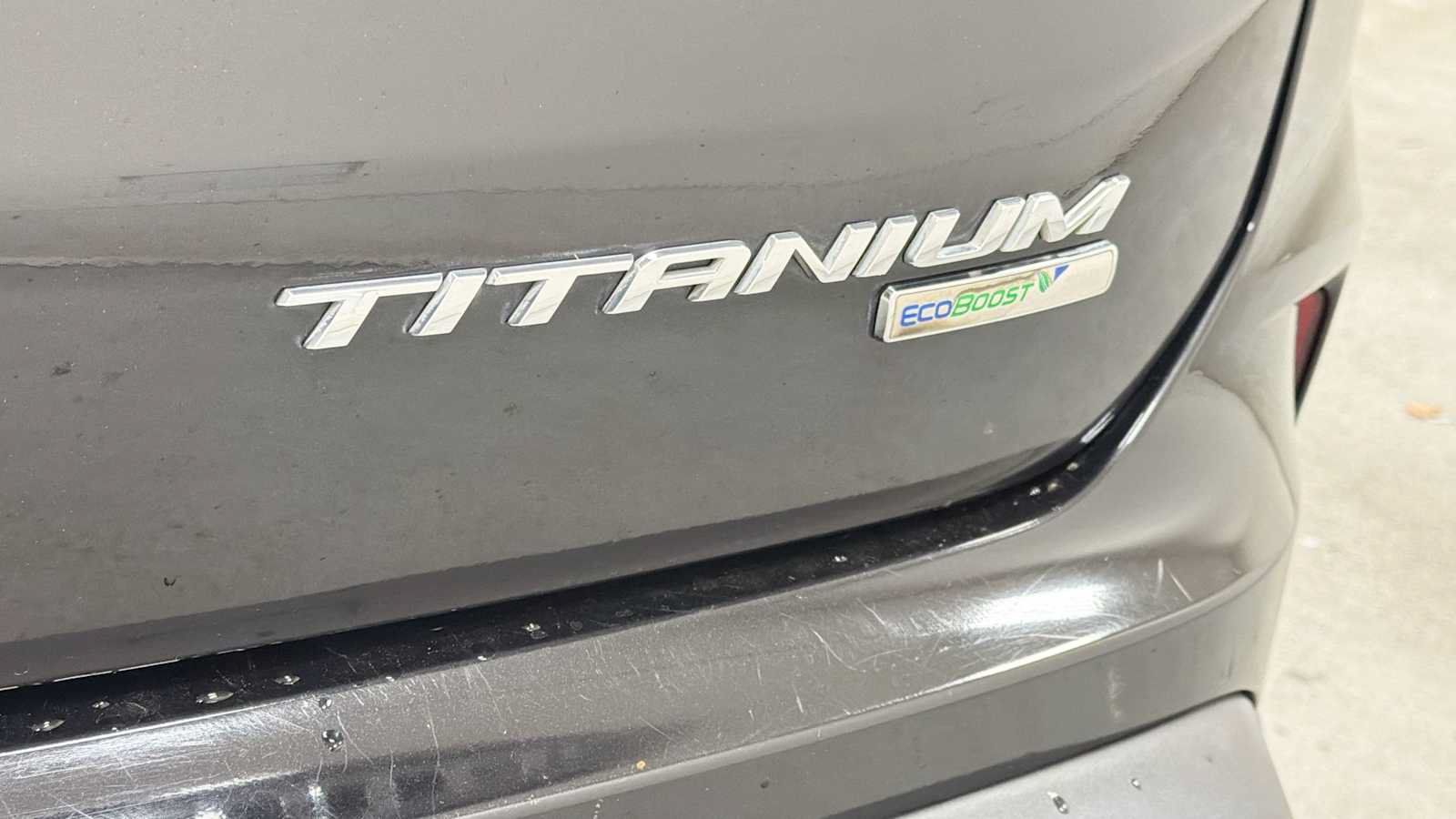 Used 2019 Ford Edge Titanium AWD/4WD image 27