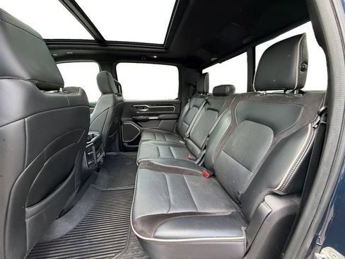 Used 2019 RAM 1500 Laramie AWD/4WD image 14