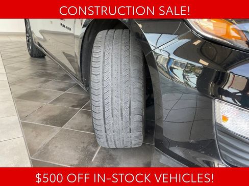 Used 2020 Chevrolet Malibu LT w/ Midnight Edition FWD image 16