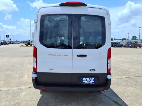 Used 2023 Ford Transit 250 Medium Roof AWD image 3
