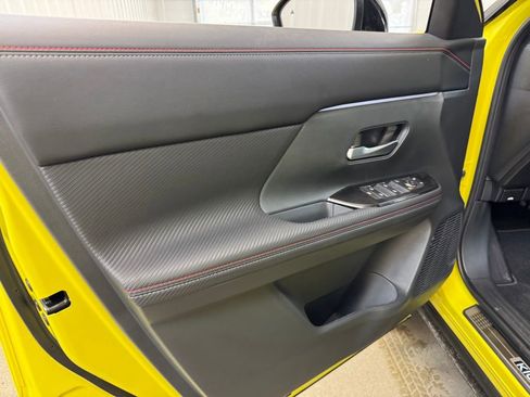 New 2026 Nissan Kicks SR w/ SR Premium Package image 8