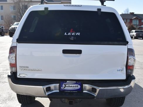 Used 2012 Toyota Tacoma Base image 6