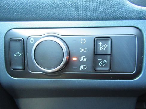 Used 2023 Ford Maverick Tremor AWD/4WD image 25