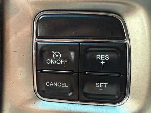 Used 2016 RAM 2500 Laramie image 14