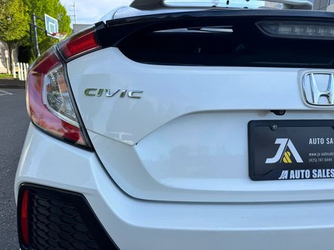 Used 2019 Honda Civic EX image 13