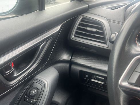 Used 2019 Subaru Crosstrek 2.0i Premium w/ Eyesight System AWD/4WD image 21