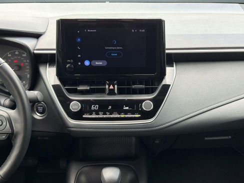 Used 2025 Toyota Corolla SE FWD image 26