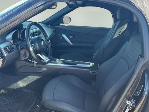 Used 2007 BMW Z4 3.0i RWD image 16