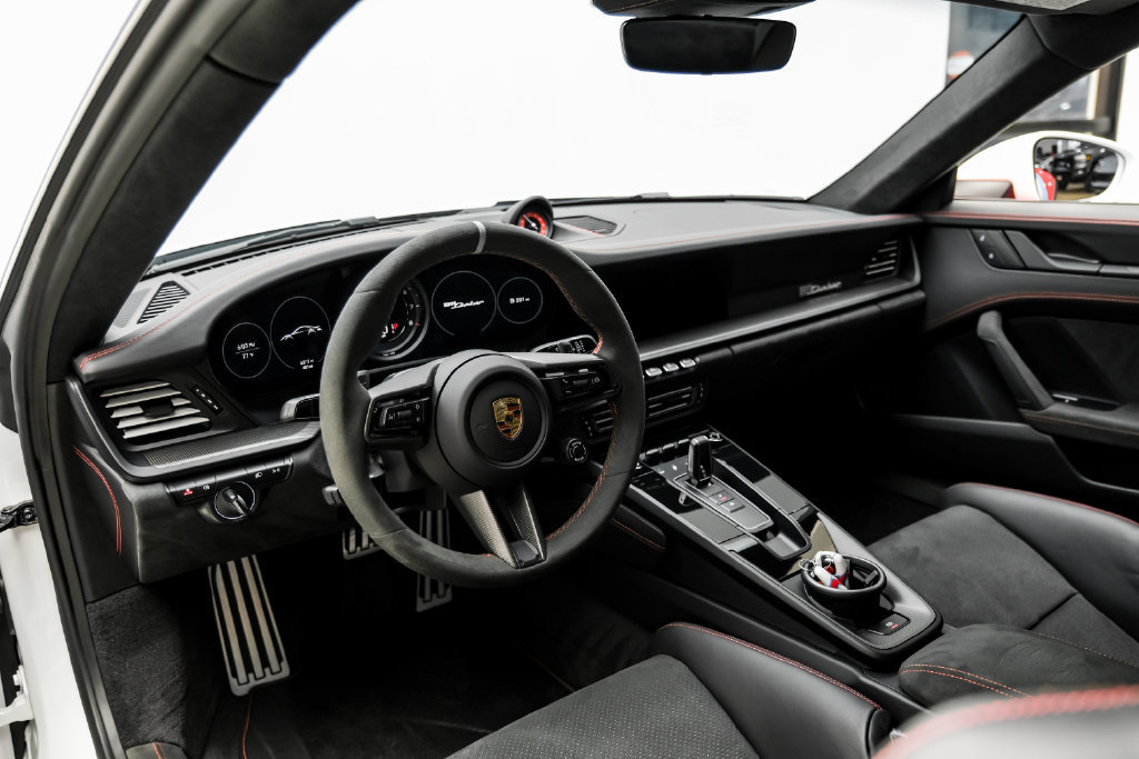Used 2024 Porsche 911 Dakar AWD/4WD image 5