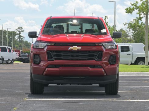 Used 2026 Chevrolet Colorado W/T w/ WT Custom Package RWD image 27