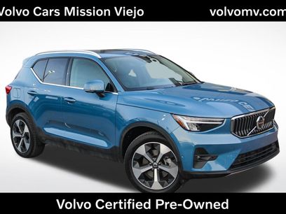 Used 2025 Volvo XC40 B5 Plus