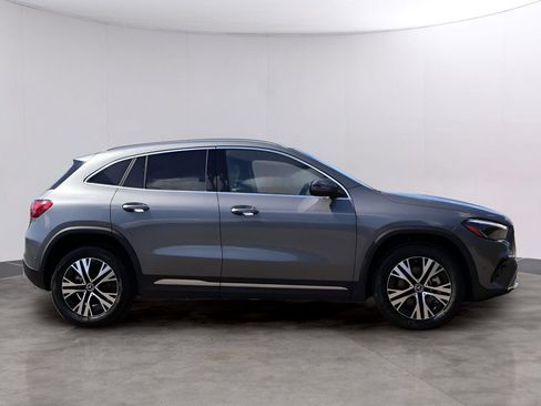 New 2026 Mercedes-Benz GLA 250 4MATIC image 4
