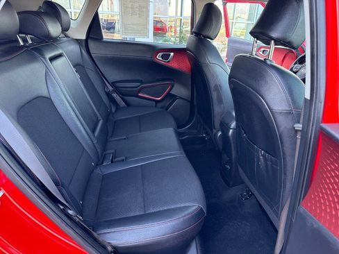 Used 2020 Kia Soul GT-Line Turbo FWD image 28