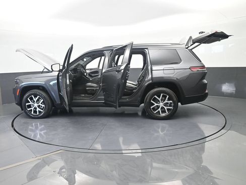 Used 2023 Jeep Grand Cherokee L Limited w/ Trailer Tow Group (B) RWD image 78