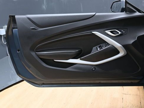 Used 2023 Chevrolet Camaro LT RWD image 33