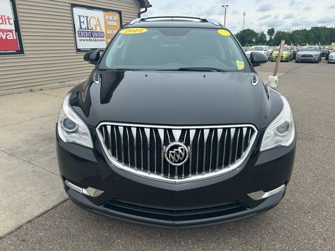 Used 2013 Buick Enclave Leather FWD image 2