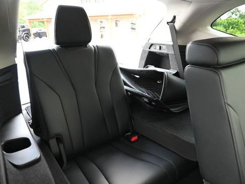 Used 2025 Acura MDX SH-AWD image 22