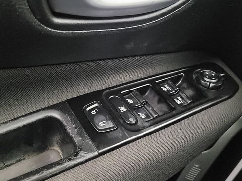 Used 2021 Jeep Renegade Sport FWD image 27