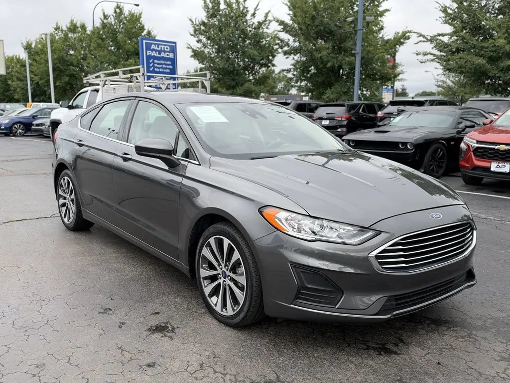 Used 2020 Ford Fusion SE AWD/4WD image 3