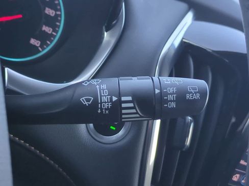 Used 2021 Chevrolet Traverse LT w/ LPO, Floor Liner Package image 26