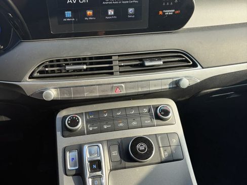 Used 2020 Hyundai Palisade SE FWD image 7