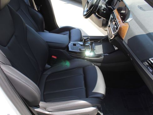 Used 2022 BMW X3 sDrive30i w/ Convenience Package RWD image 19