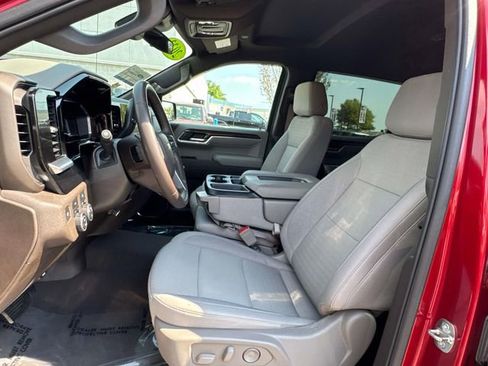 Used 2022 Chevrolet Silverado 1500 LT w/ Protection Package AWD/4WD image 18