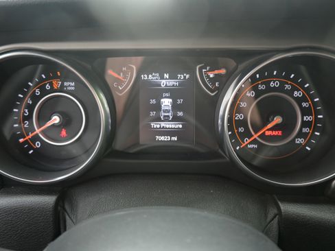 Used 2020 Jeep Wrangler Unlimited Sport AWD/4WD image 19